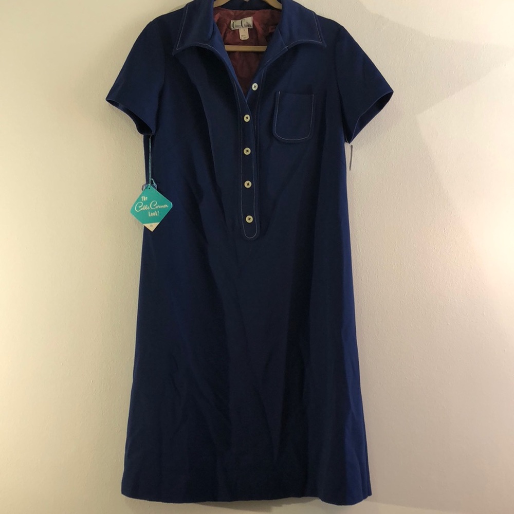 1960s Vintage Cobbs Corner Collared Shift Dress